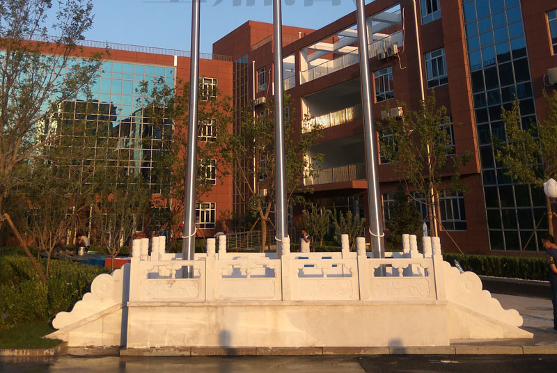 学校12米三根旗杆案例
